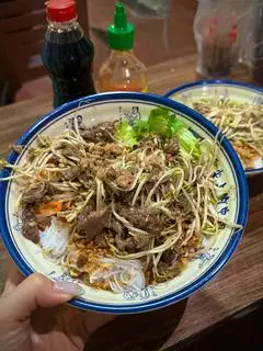 Hình ảnh Bún bò trộn Nam Bộ