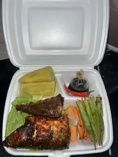Hình ảnh Keto Cá Nướng và Rau Củ Quả