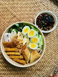 Hình ảnh Bún Bịu - Đặc biệt Full Topping