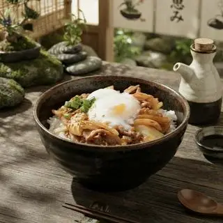 Hình ảnh Tô Cơm Thịt Bò Kim Chi