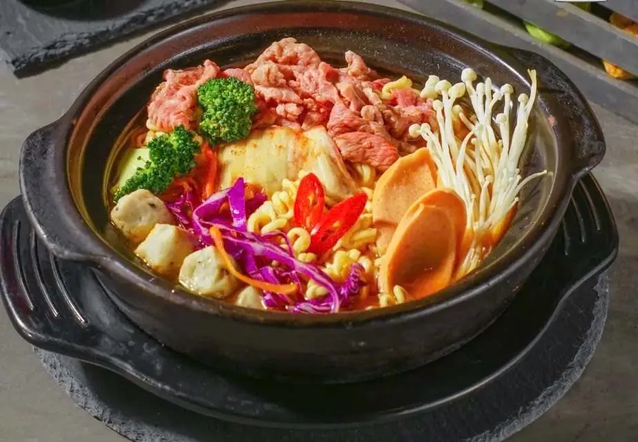 Hình ảnh Mì Lẩu thái Bò Mỹ
