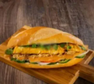 Hình ảnh Bánh Mì Chả + Trứng