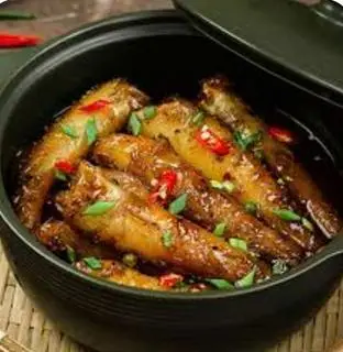 Hình ảnh Cơm cá bóng kho tiêu