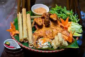 Hình ảnh Gà nướng 1/2 con gà nướng muối ớt 