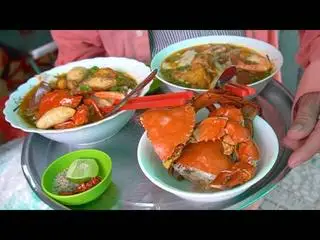 Hình ảnh Bánh canh cua nguyên con