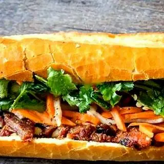 Hình ảnh Bánh Mì Nem Khoai