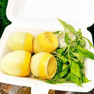 Hình ảnh 1 trứng gà vữa 
