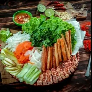 Hình ảnh Phần 6 người ăn - nem nướng Nha Trang O Liên