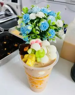 Hình ảnh Trà sữa ô long full topping