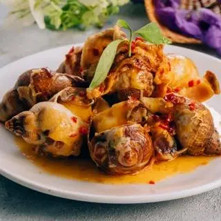 Hình ảnh bulot xốt bơ cay bắp 