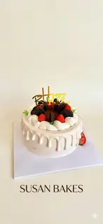 Hình ảnh Bánh kem Dâu phủ cacao kem chảy - size 18cm