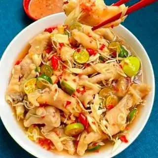 Hình ảnh Chân gà sả tắc - hộp nhỏ