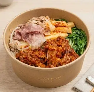 Hình ảnh Mỳ Ếch Chua Cay Bò Mỹ
