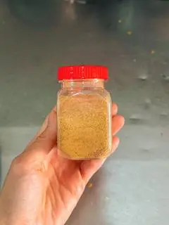 Hình ảnh Hủ Muối Sặc Siêu Cay