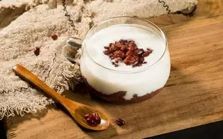 Hình ảnh Sữa chua đậu đỏ