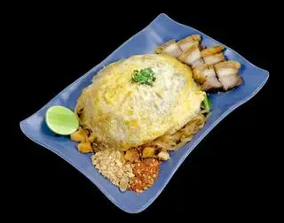 Hình ảnh Pad thái ba rọi