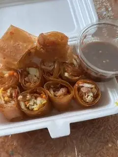 Hình ảnh Bánh tráng đỏ cuốn