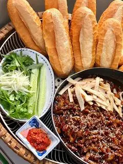 Hình ảnh Bánh mì xíu Huế (size thường)