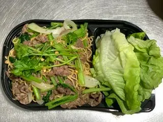 Hình ảnh mì xào bò 