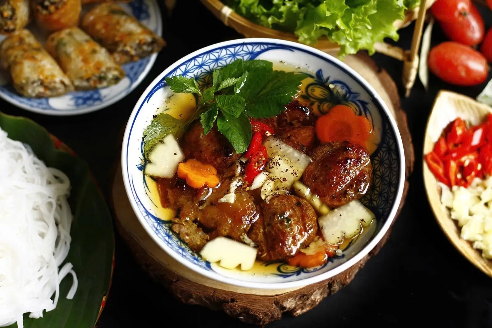 Hình ảnh Bún chả băm ( không bao gồm dụng cụ ăn uống )