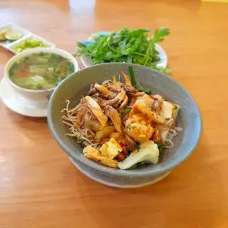 Hình ảnh Hủ tiếu mì khô chay/ Vegan rice vermicelli