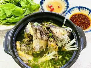 Hình ảnh bún đầu cá lòng bự