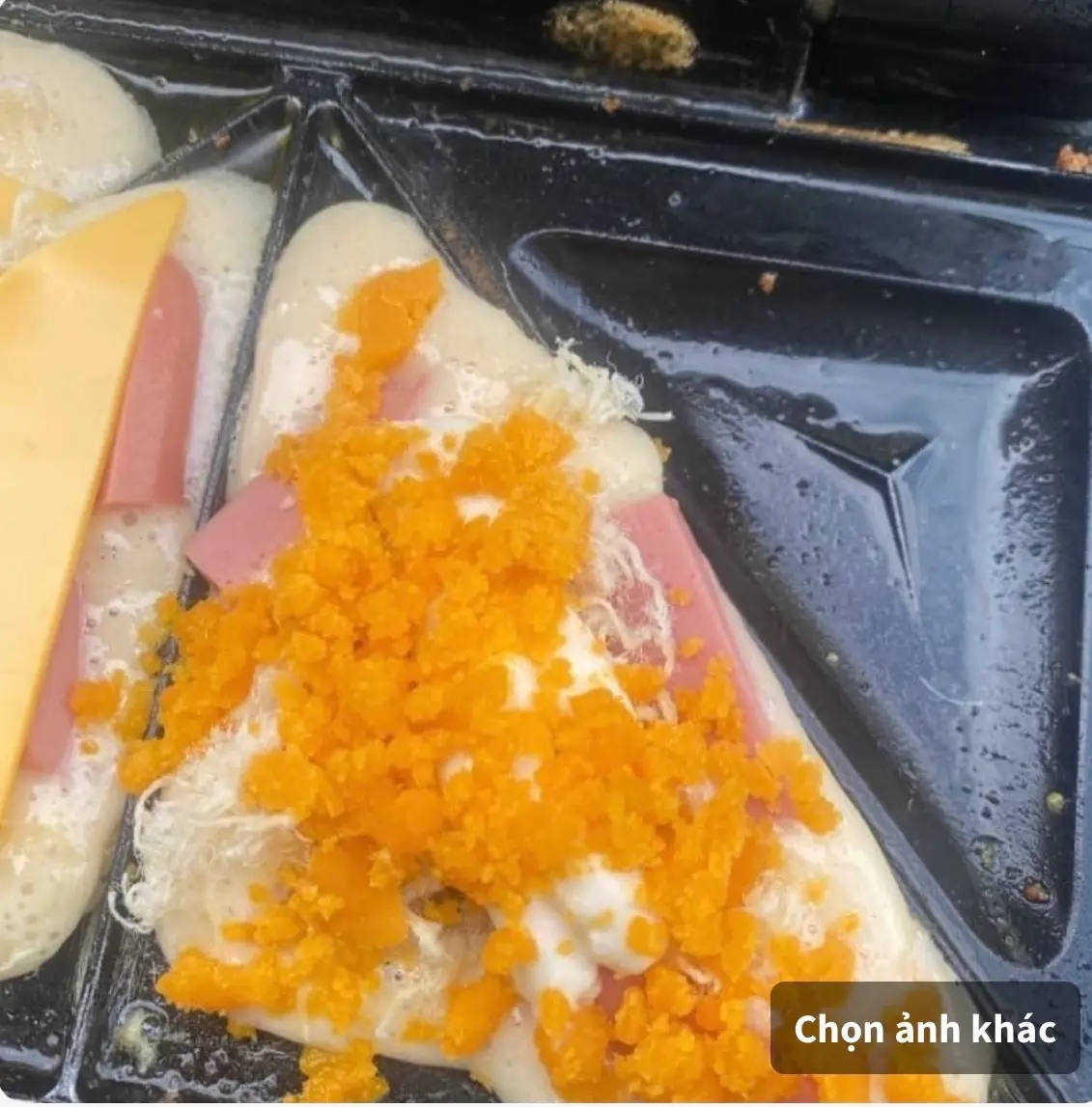 Hình ảnh hotdog phô mai thập Cẩm phủ kim sa 2 cái 