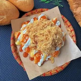 Hình ảnh Bánh mì muối ớt sốt bơ trứng