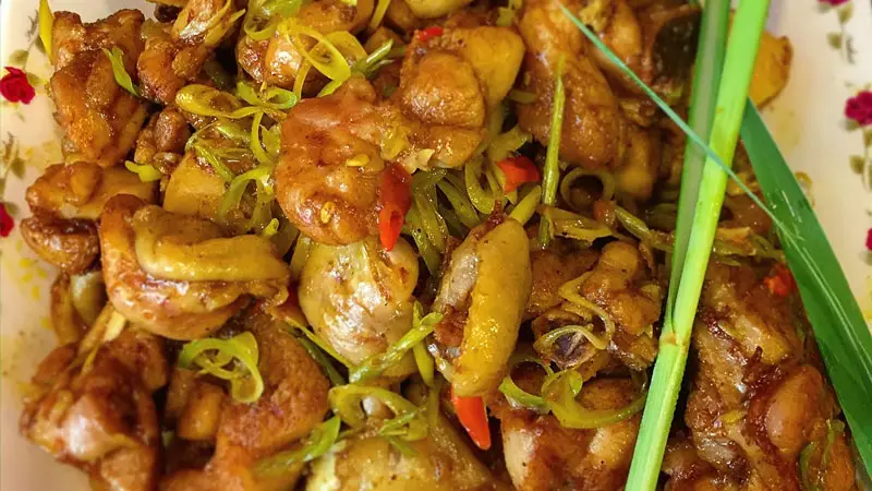 Hình ảnh gà xào sả ớt