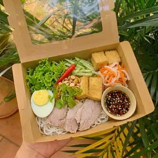 Hình ảnh Bún Nước Tương Thịt - Trứng - Đậu Hủ