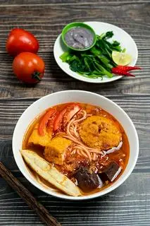 Hình ảnh Canh bún - riêu - chả
