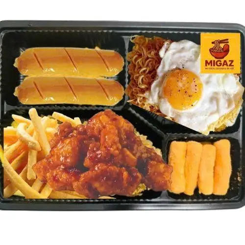 Hình ảnh BOX 6: Mì Trộn Indomie Trứng + Gà Viên Sốt + Khoai Tây Chiên + 2 Xúc Xích + Bánh Gạo Lắc Phô Mai