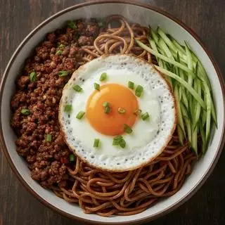 Hình ảnh Mì trộn thịt bằm bằm