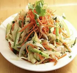 Hình ảnh Chân vịt rút xương xào sả ớt