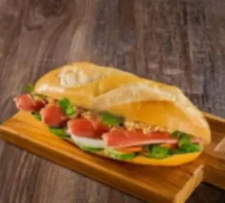 Hình ảnh Bánh Mì Hai Xúc Xích
