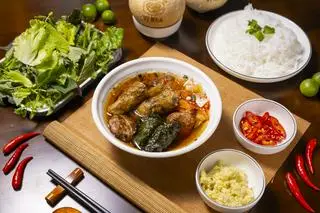 Hình ảnh Bún chả đặc biệt