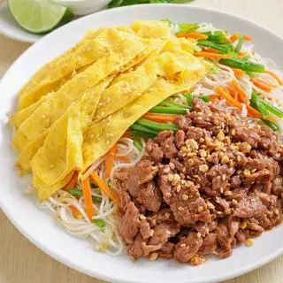 Hình ảnh Bún Gạo Xào Bò Trứng
