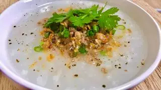Hình ảnh cháo thịt gà bằm 