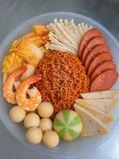 Hình ảnh MỲ CAY TRỘN TÔM