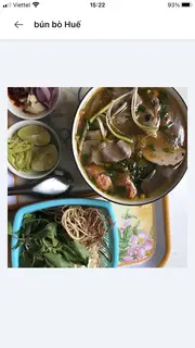 Hình ảnh bún bò Huế không móng 