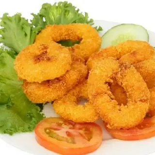 Hình ảnh buger mực vòng chiên xù + nước ngọt