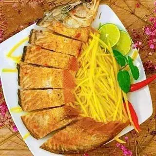Hình ảnh Mẹt Cá thác lác rút xương chiên giòn