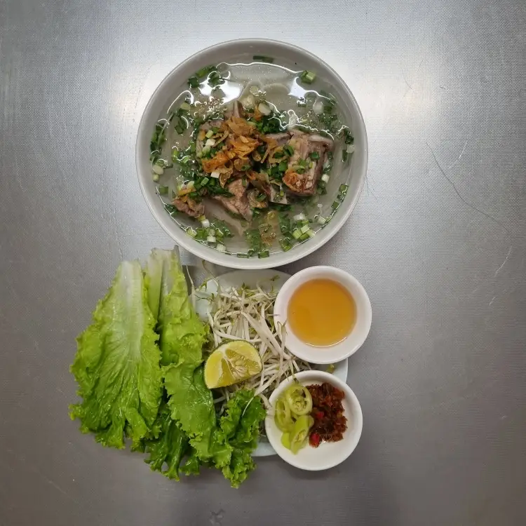 Hình ảnh Hủ tíu sườn 