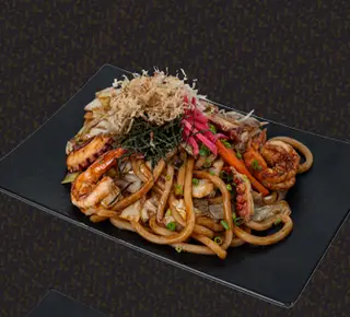 Hình ảnh Mì udon xào hải sản