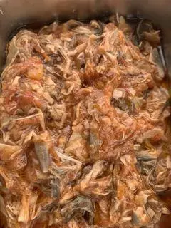 Hình ảnh Bánh mì cá mòi chay