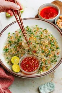 Hình ảnh Bánh tráng trộn mỡ hành