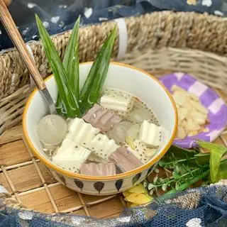 Hình ảnh Chè khúc bạch phô mai - socola