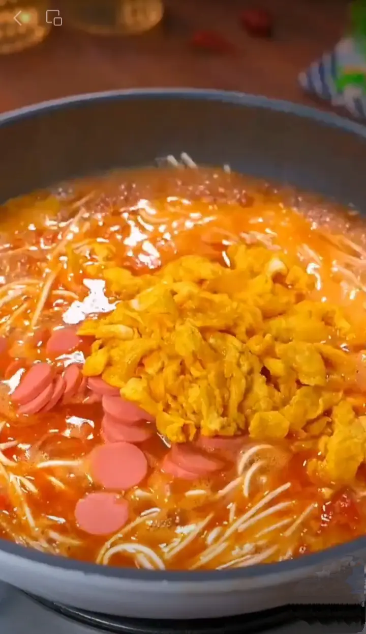 Hình ảnh Mì Cà Chua