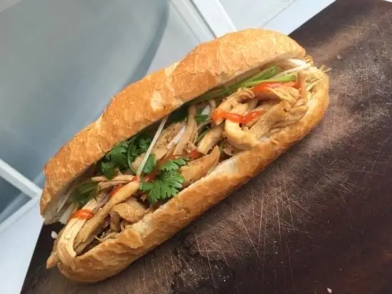 Hình ảnh Bánh mì da gà