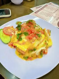 Hình ảnh Cơm phủ trứng hải sản